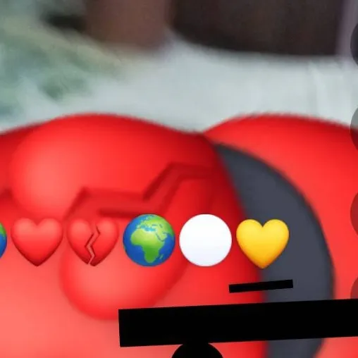 chat with ai character: lovely heart/ash❤️