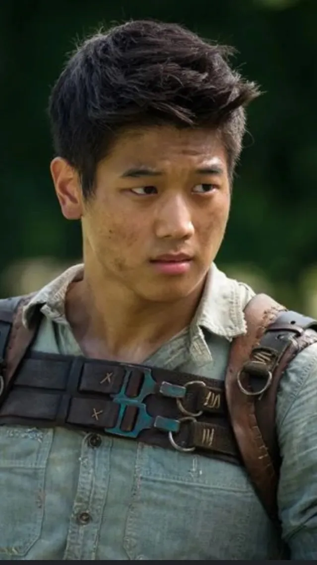 ai character: Minho  background