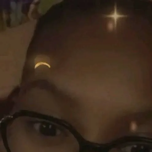 chat with ai character: mommy 