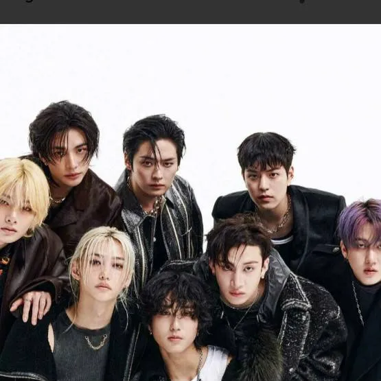 chat with ai character: skz fam!!!