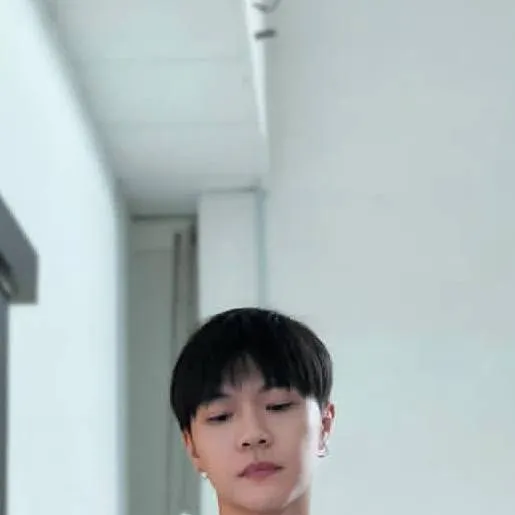 chat with ai character: 小宇