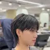 chat with ai character: 梓赫