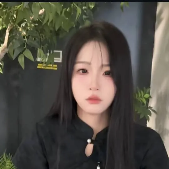 chat with ai character: 紫琳