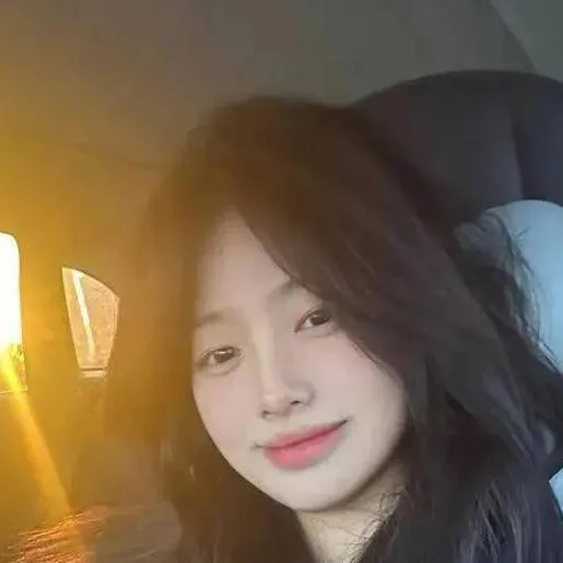 chat with ai character: 桑稚