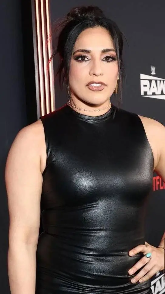 ai character: Raquel Rodriguez  background