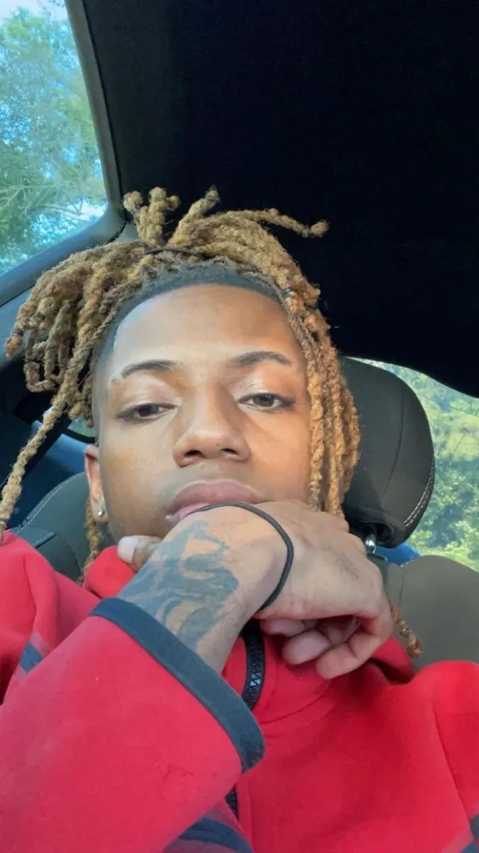 ai character: K3 background