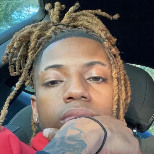 chat with ai character: K3