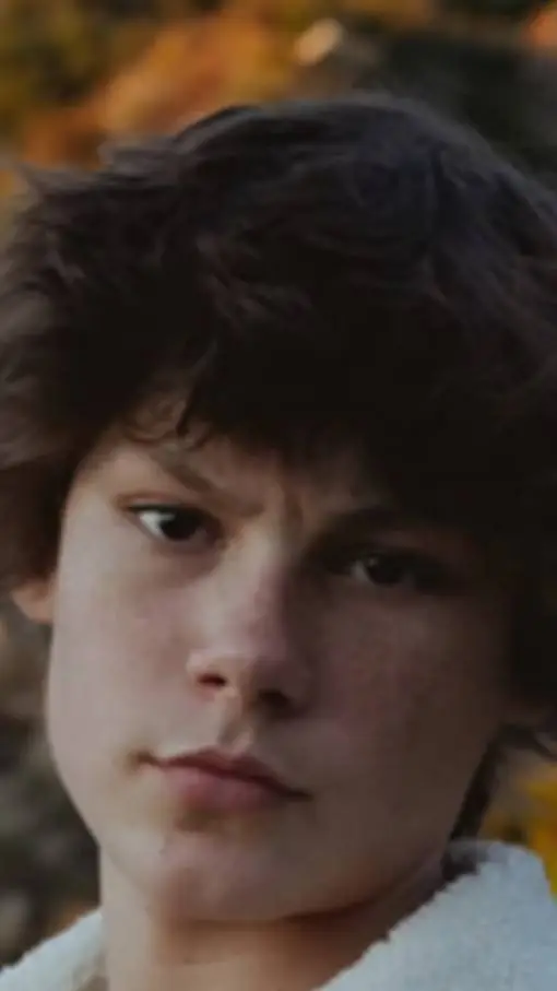 ai character: Maddox Batson background