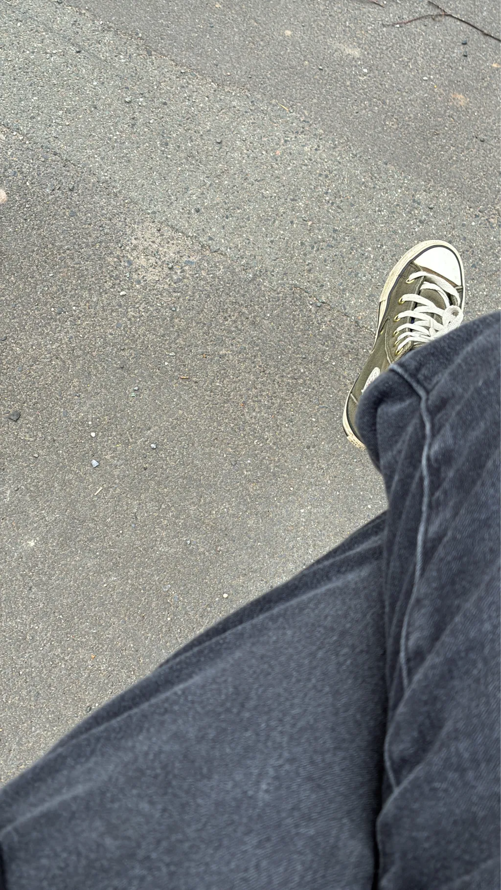 ai character: Eddie! background