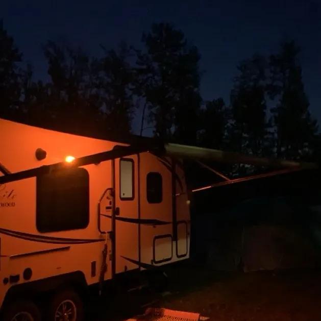 chat with ai character: Eddie!!