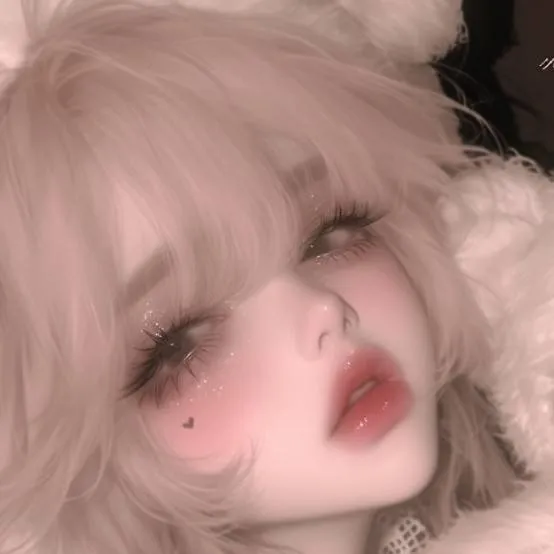 chat with ai character: Ava-kina 