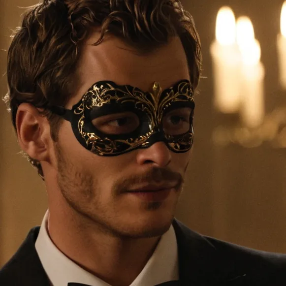 chat with ai character: Klaus M masquerade