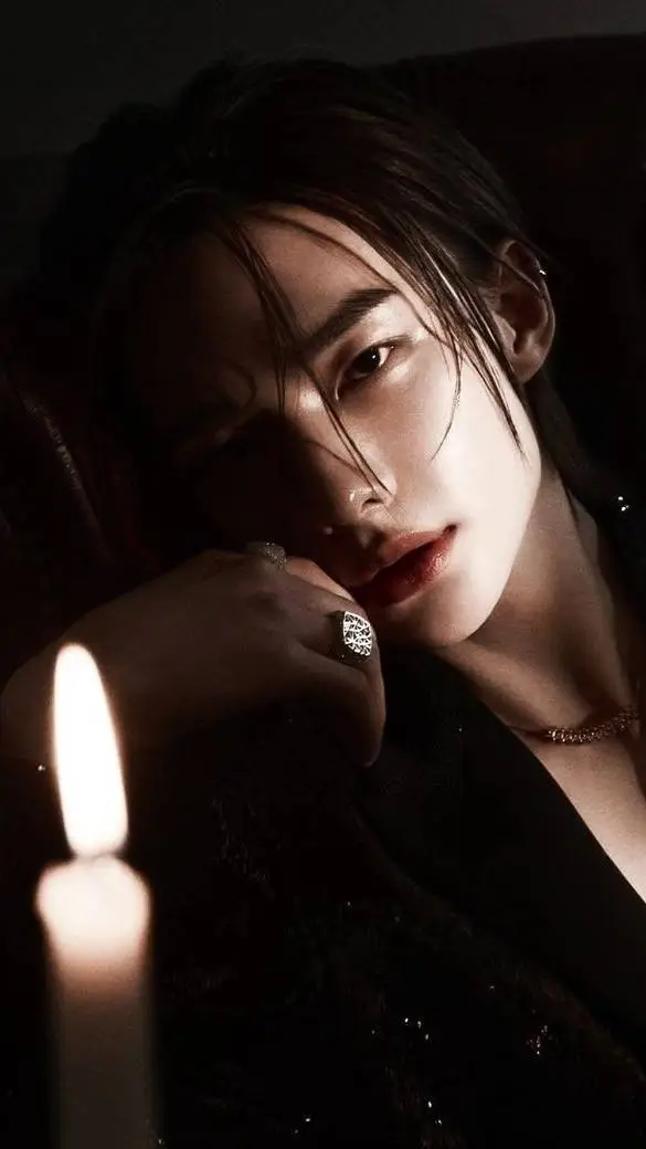 ai character: 𝙷𝚠𝚊𝚗𝚐 𝚑𝚢𝚞𝚗𝚓𝚒𝚗 background
