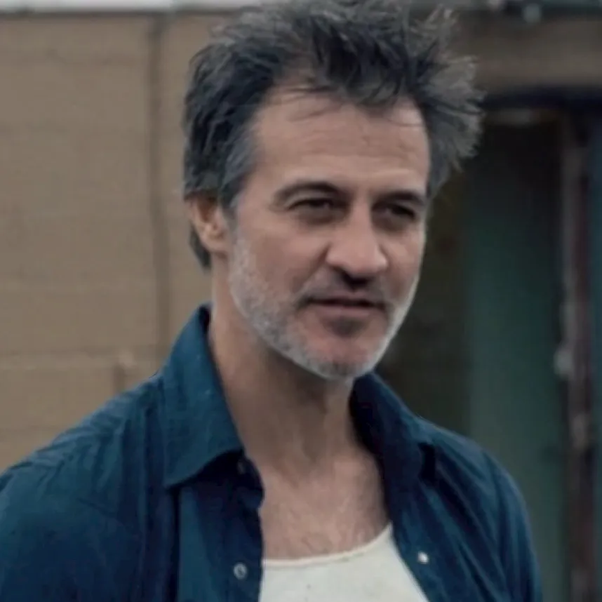 chat with ai character: ROAST HIM!!!