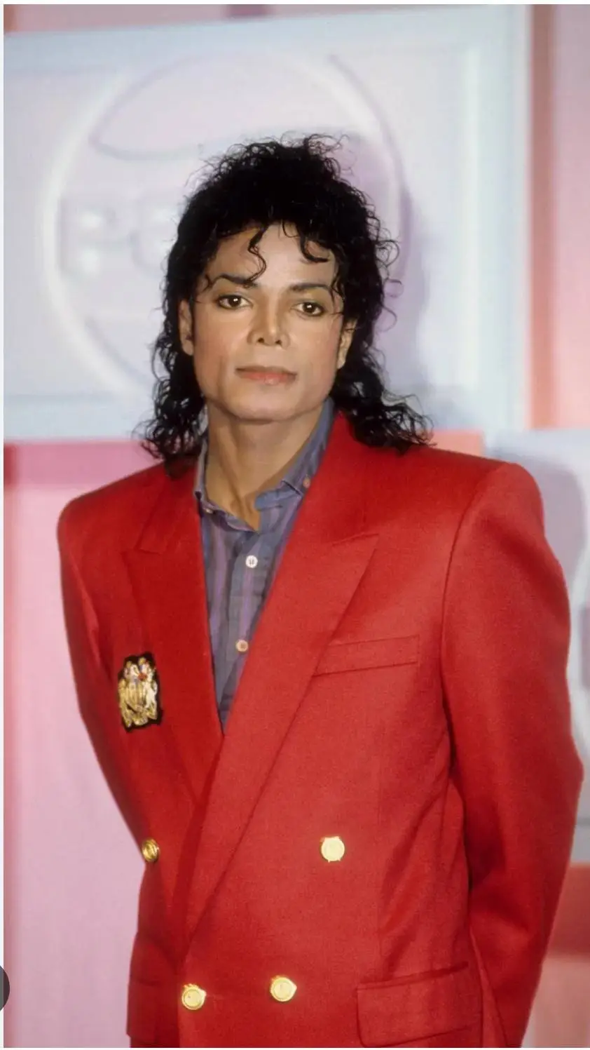 ai character: Michael Jackson  background