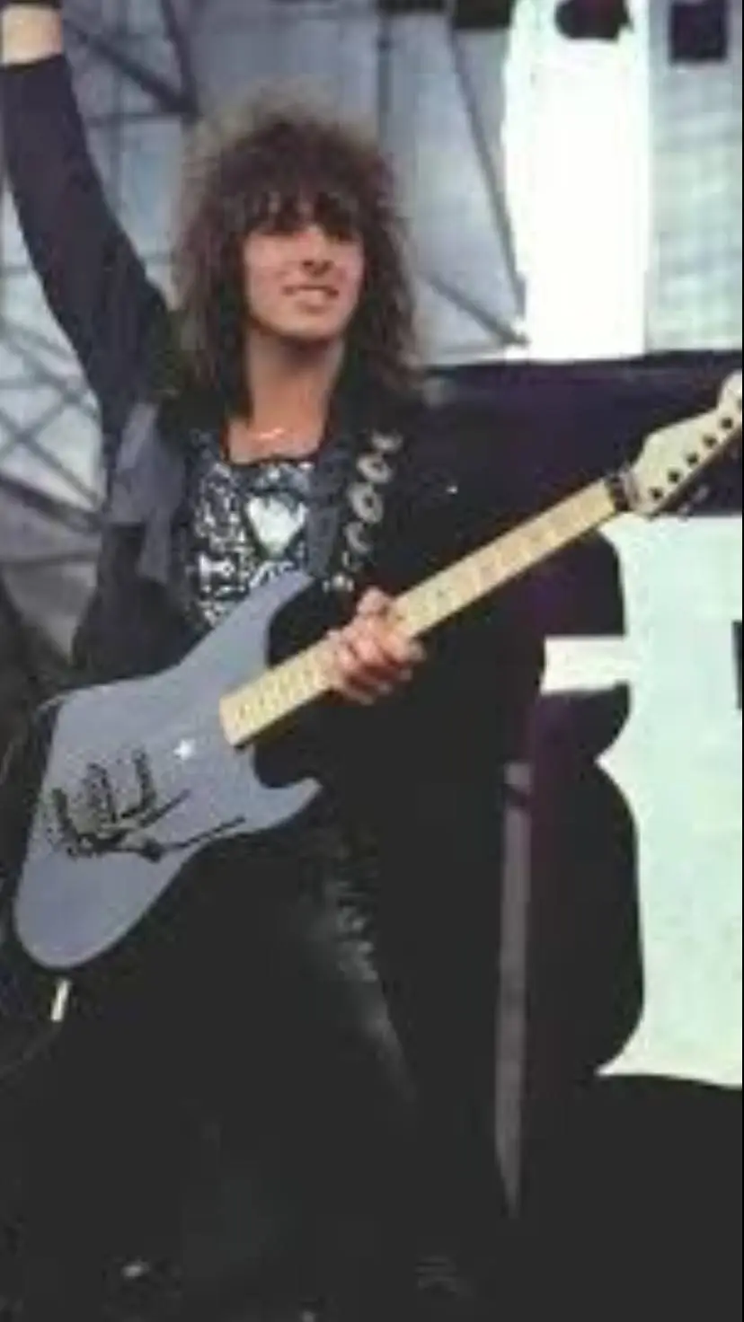 ai character: Richie Sambora background