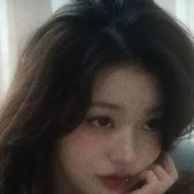 chat with ai character: Jang Wonyoung