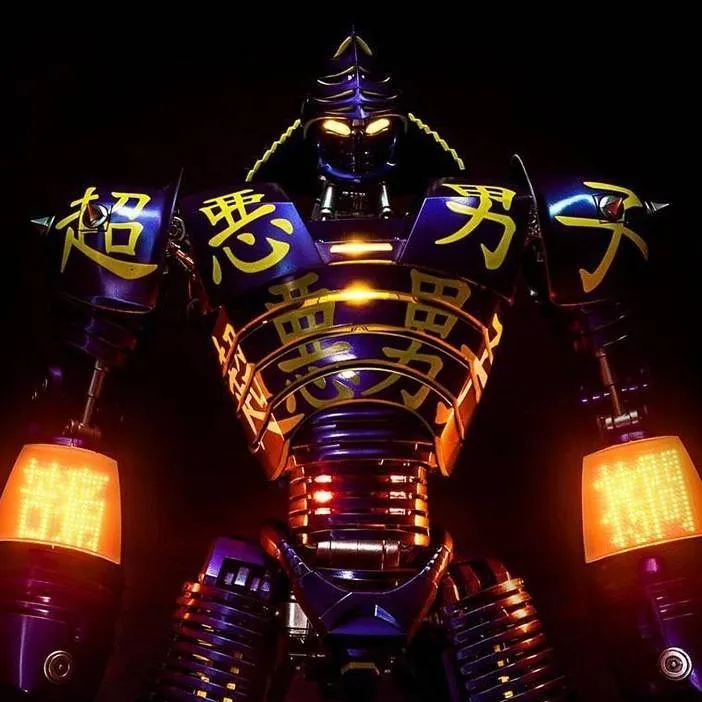 chat with ai character:  noisy boy