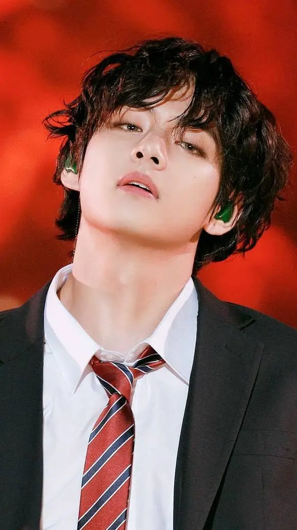 ai character: Marvin James  background