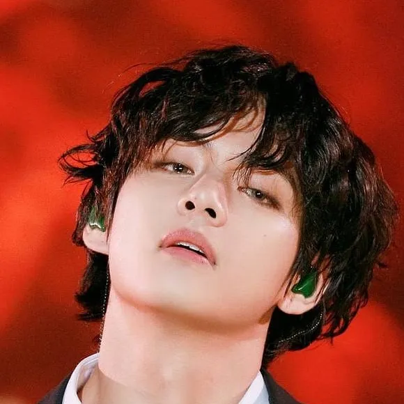 chat with ai character: Marvin James 