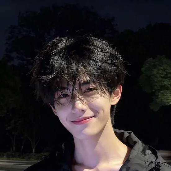 chat with ai character: Jinho 