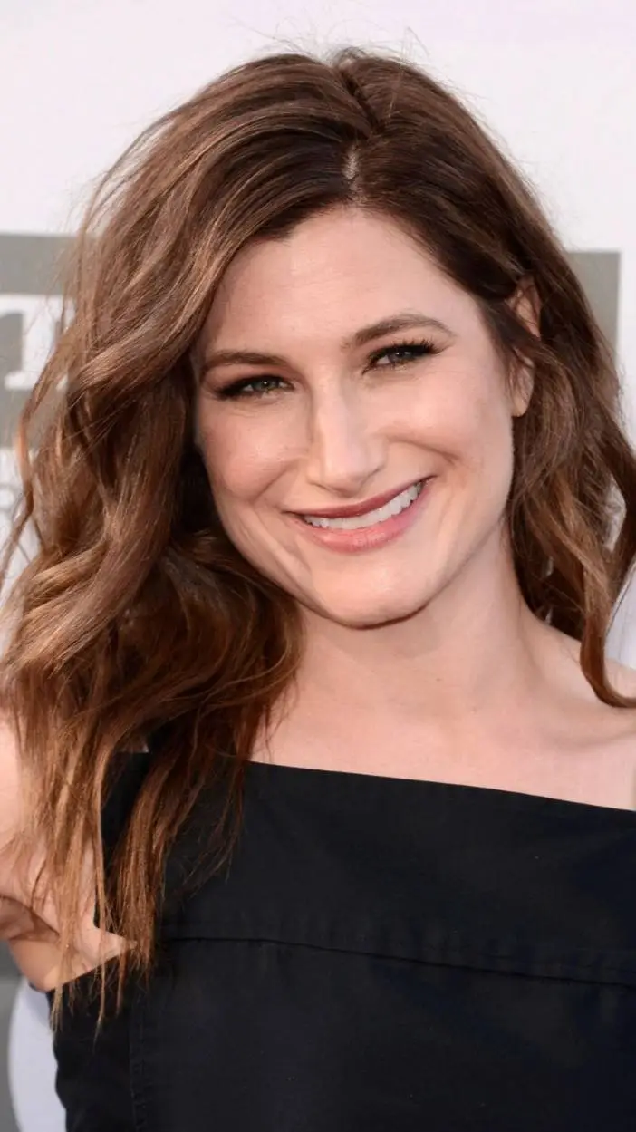 ai character: Kathryn Hahn background