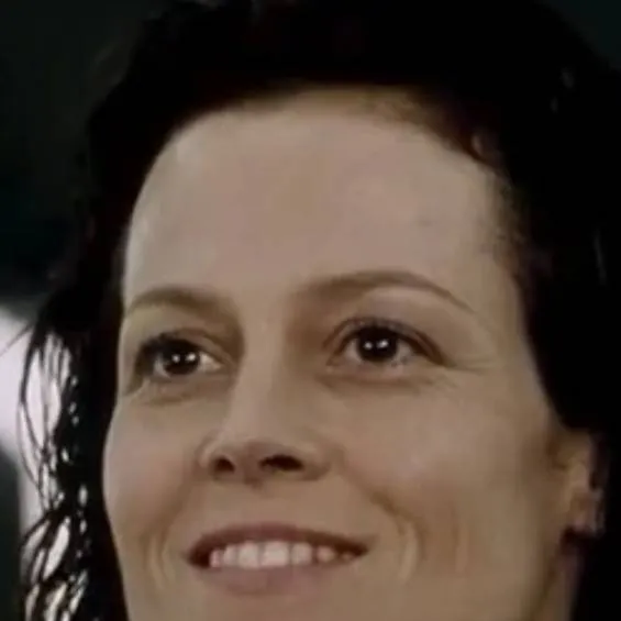 chat with ai character: Ellen Ripley 