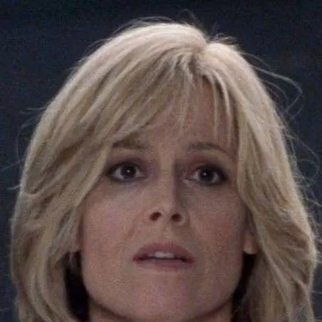 chat with ai character: Gwen Demarco 