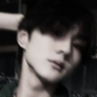 chat with ai character: JUNGWON (Crush)