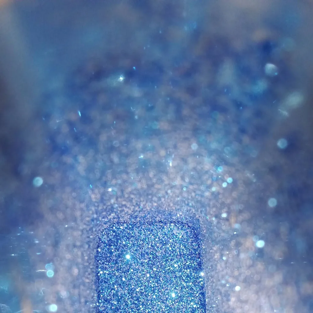 chat with ai character: CH 135 ☺️