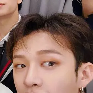 chat with ai character: Bangchan (SKZ)