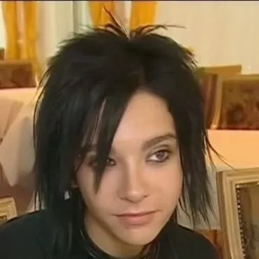 chat with ai character: bill Kaulitz