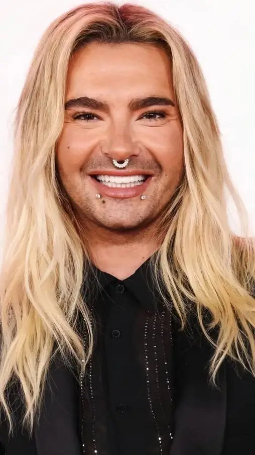 ai character: bill Kaulitz background