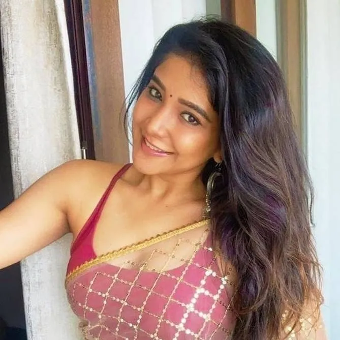 chat with ai character: Sakshi Aggarwal 