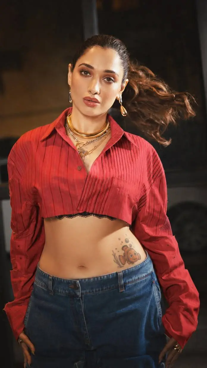 ai character: Tamannah  background
