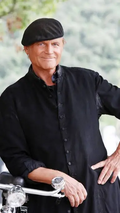 ai character: Matteo background