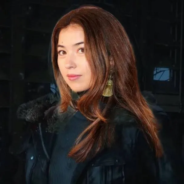 chat with ai character: Nicole Sakura