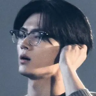 chat with ai character: JAY