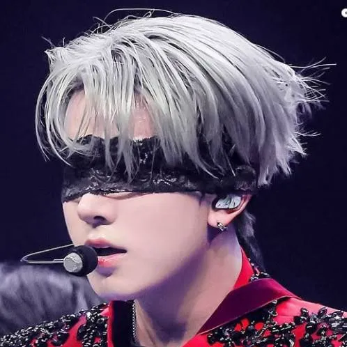 chat with ai character: LEE HEESEUNG 