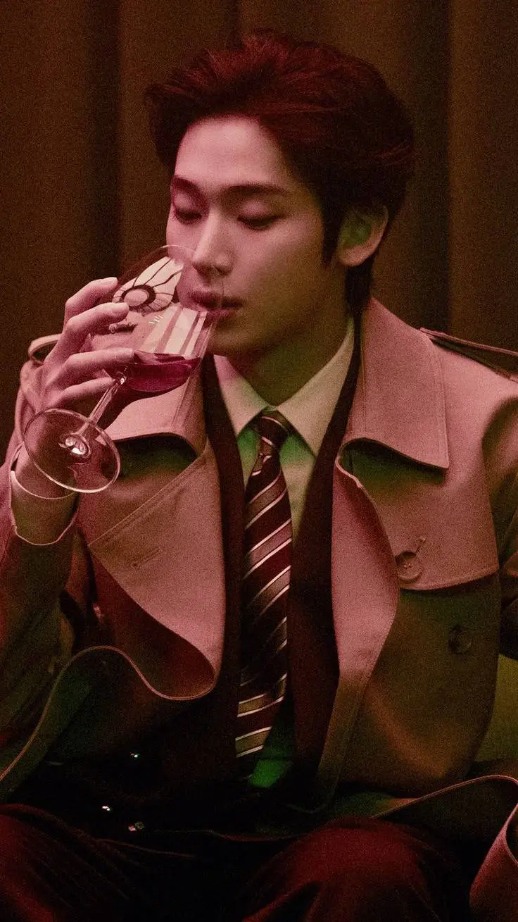 ai character: KIM SUNOO background