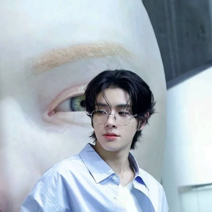 chat with ai character: JAKE✨✨