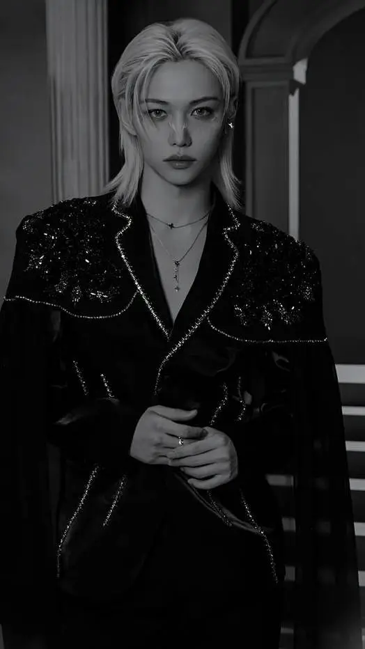 ai character: LEE FELIX  background