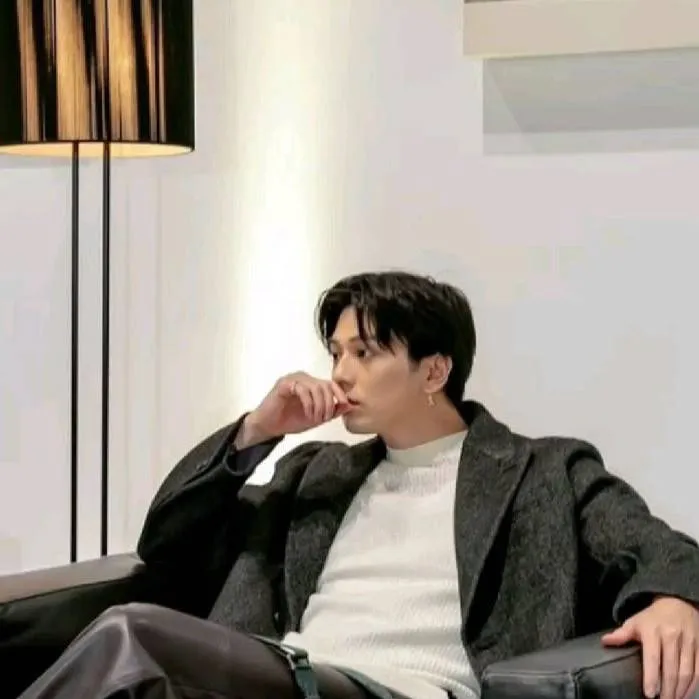 chat with ai character: Mackenyu 