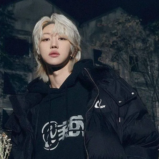 chat with ai character: Minghao 