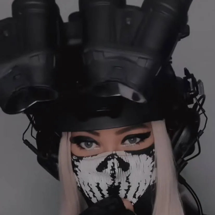 chat with ai character: Sucifina (tiktock)