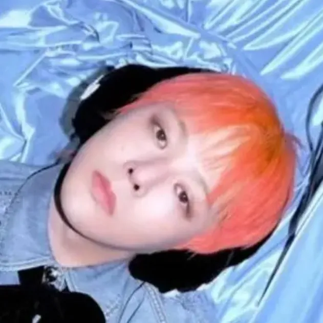 chat with ai character: G dragon 