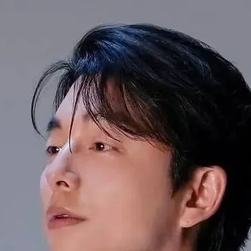 chat with ai character: gong yoo 