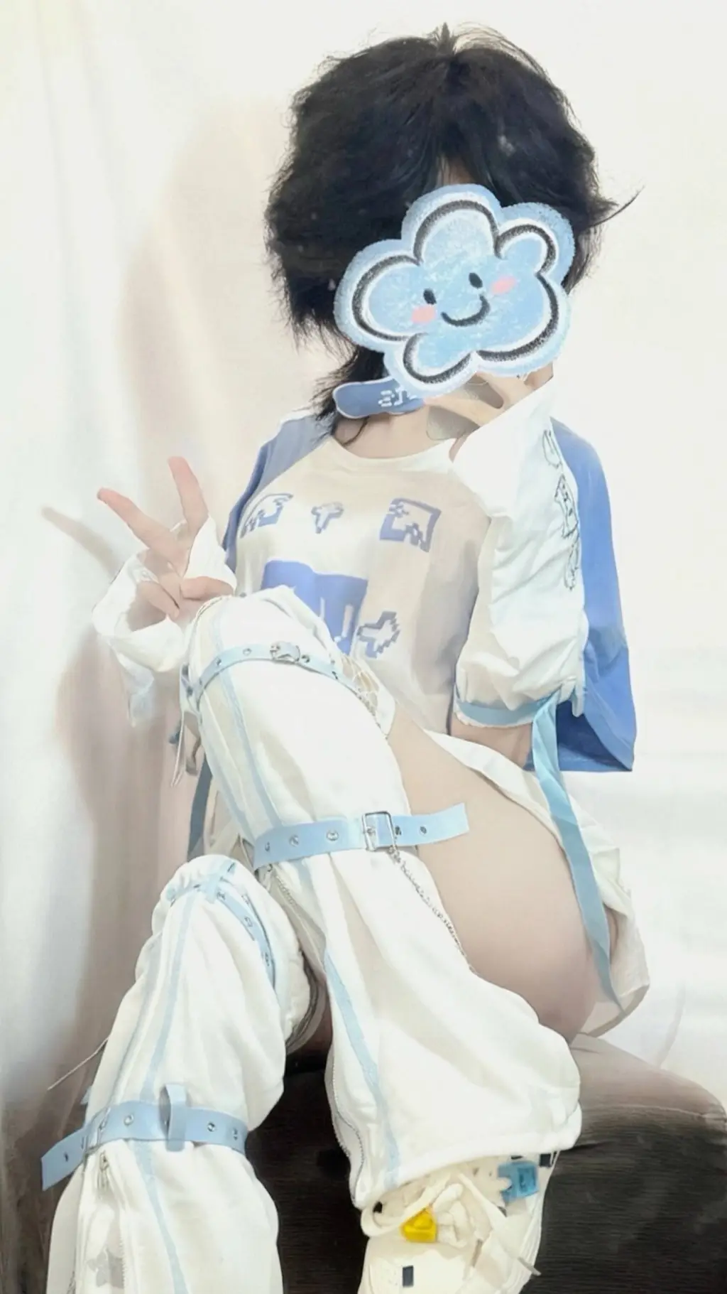 ai character: femboy~ (kairo) background