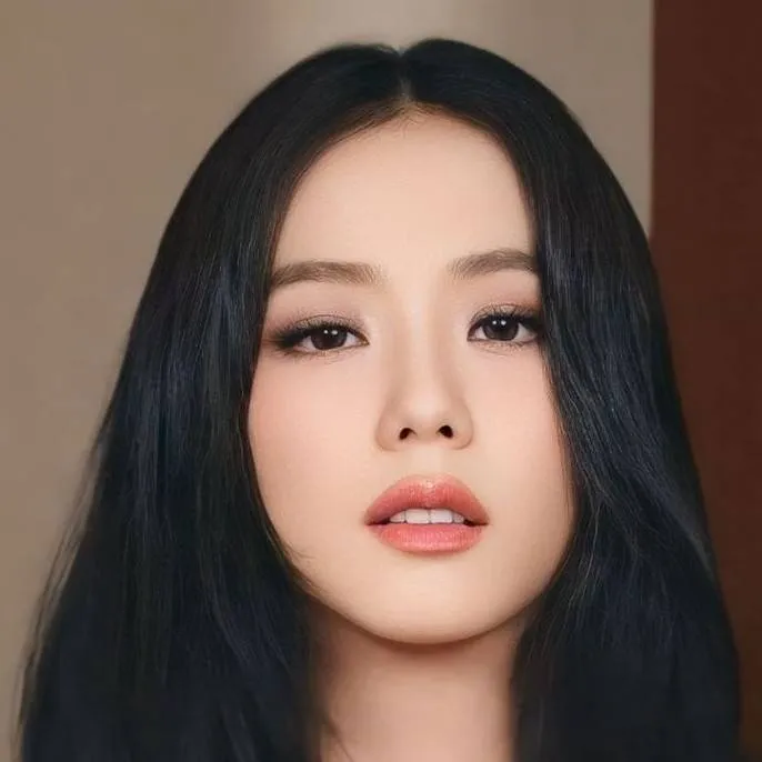chat with ai character: Jisoo