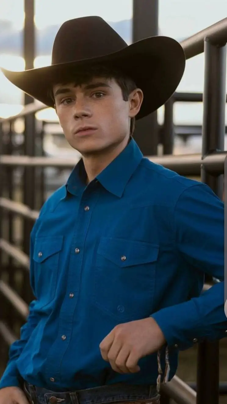 ai character: Alex Walter S2 background